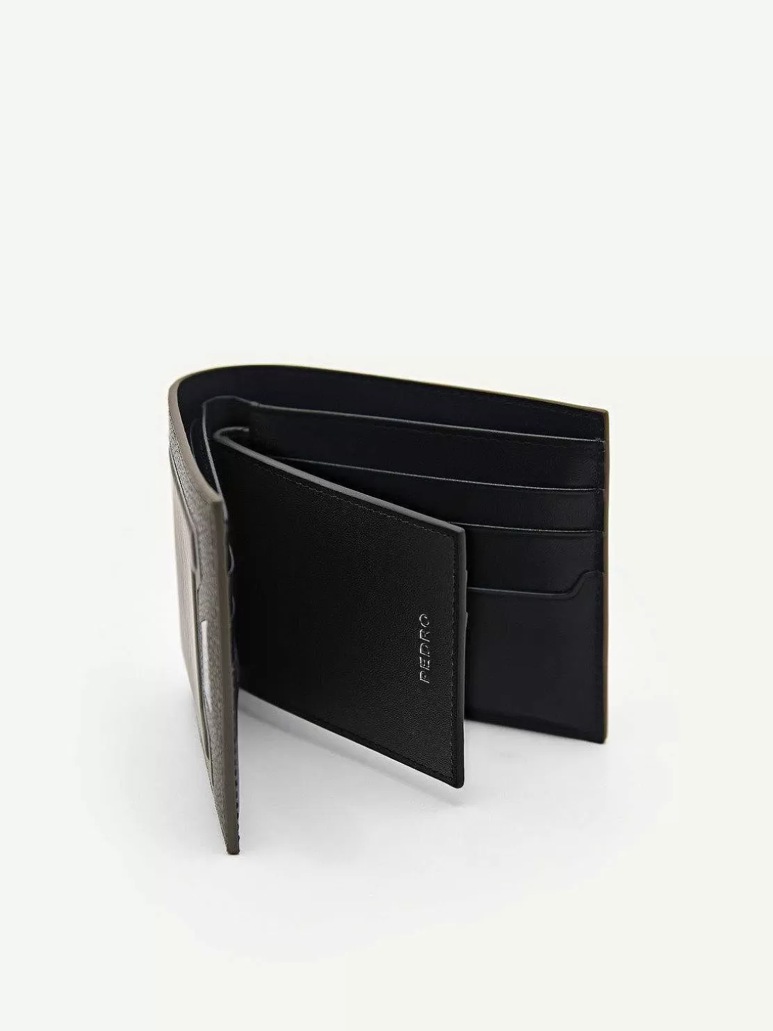 Embossed Leather Bi-Fold Wallet With Insert<PEDRO Online