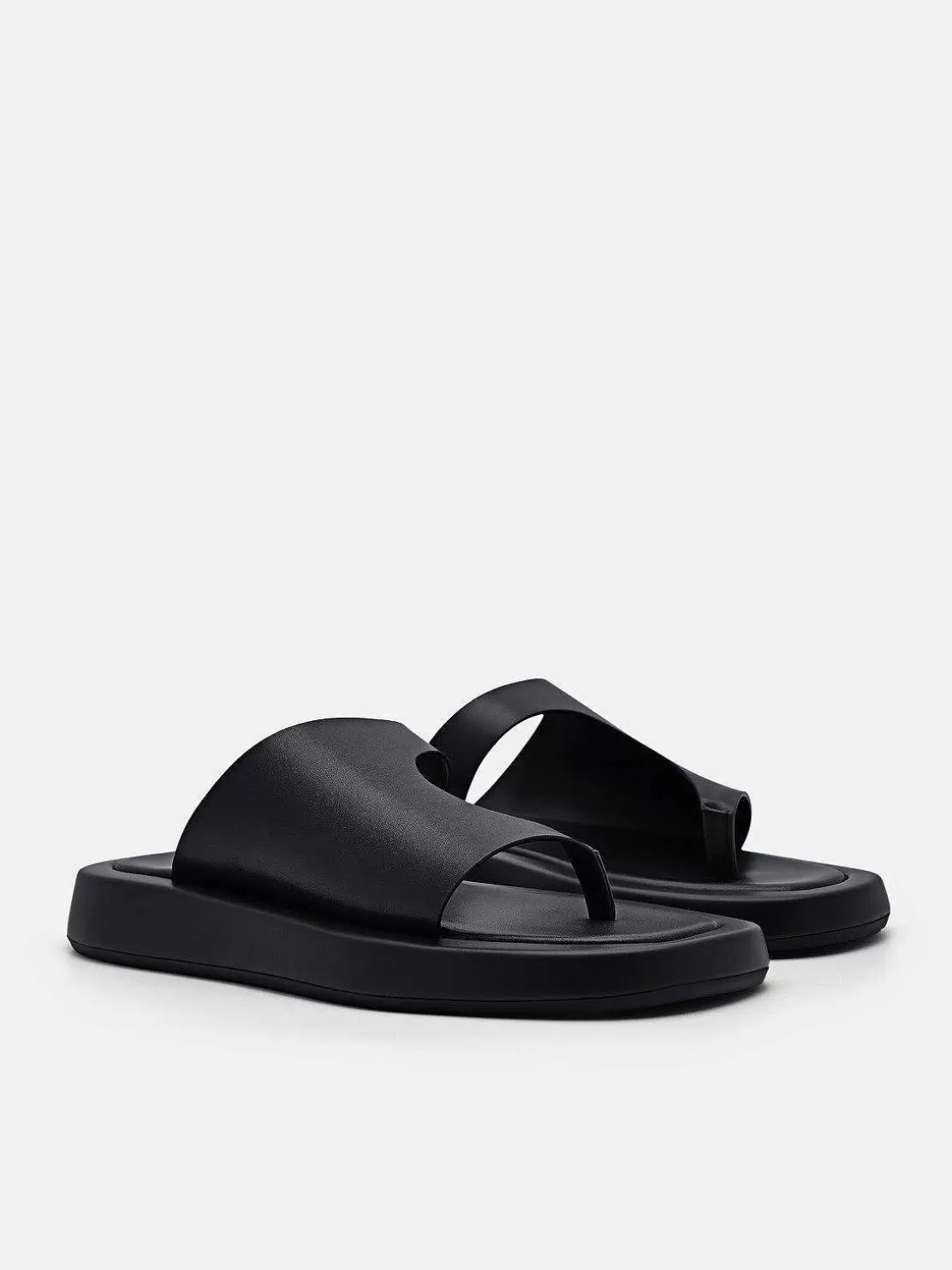 Este Thong Sandals<PEDRO Best